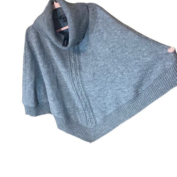 August Silk 100% Wool Poncho Sweater Gray Heather Cowl Neck NWT M - Picture 7 of 8